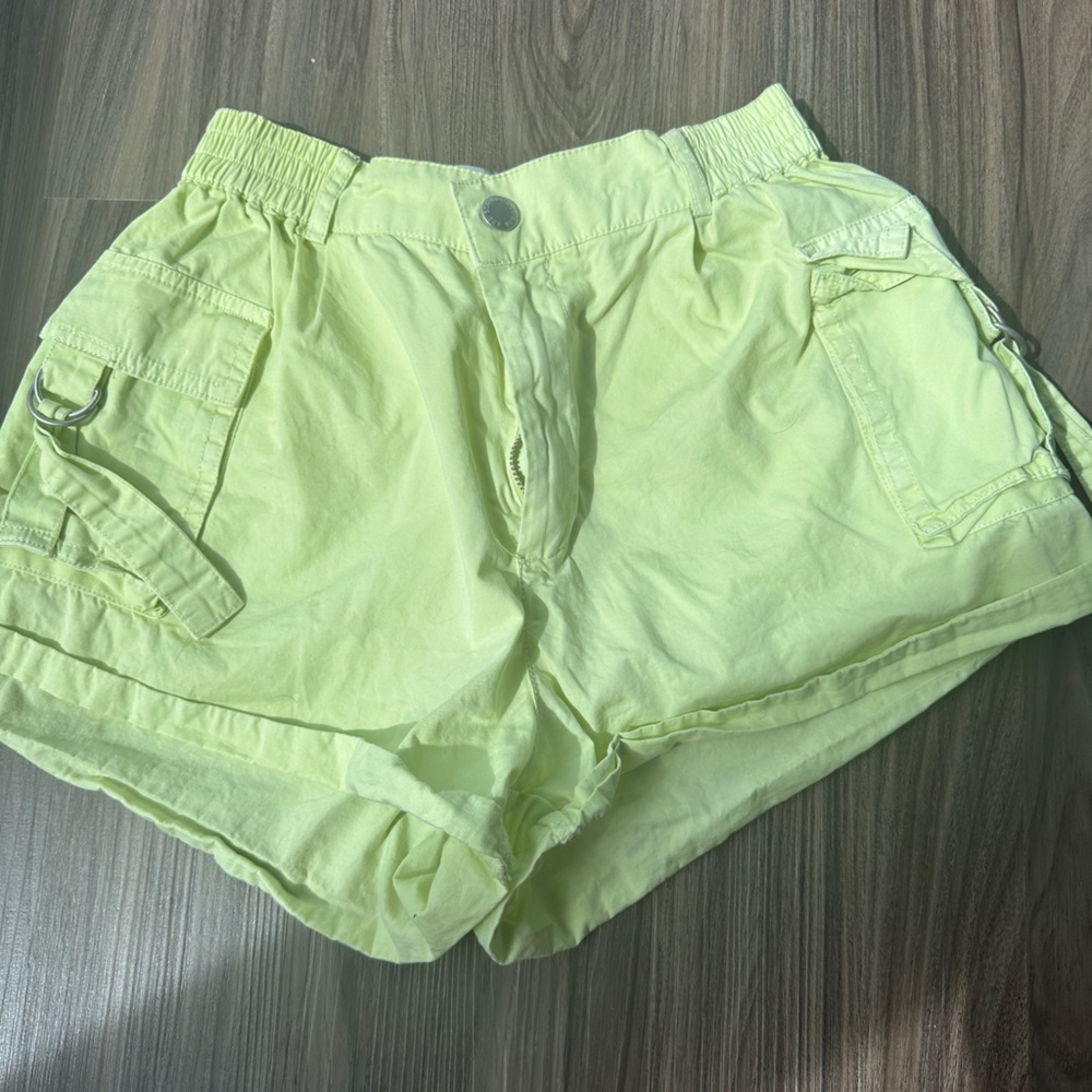 BDG Elle Cargo Short
